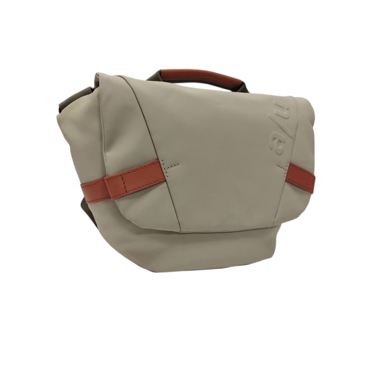 Aunts & Uncles KAZO Messenger Bag S dust